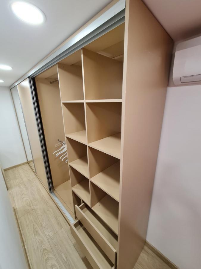 Luxury Panoramic Apartment Орадя Экстерьер фото